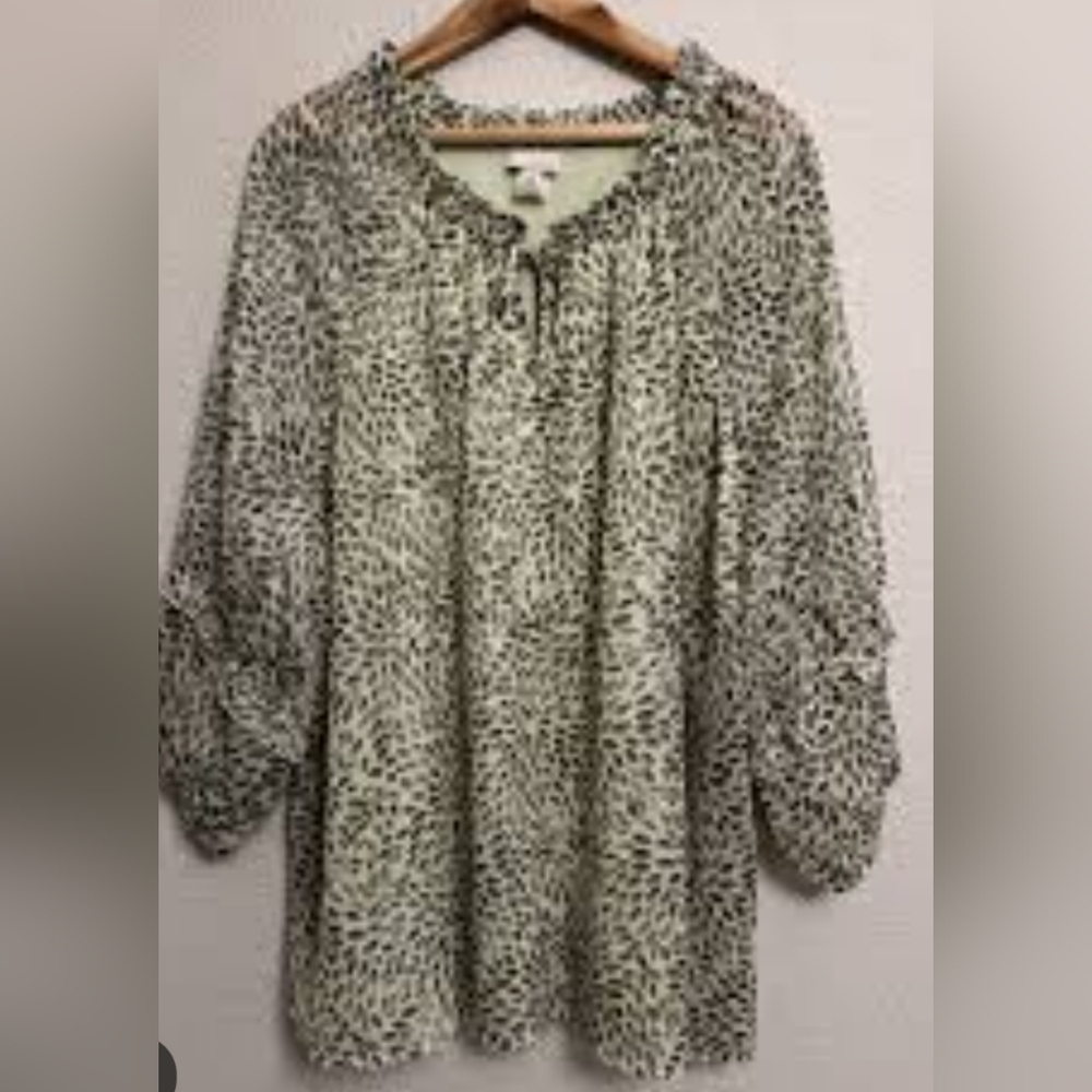 Enfocus Studio Cream and Black Printed Peasant Blouse
